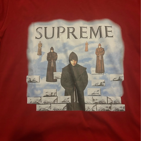 Supreme Levitation Tee - Picture 2 of 3